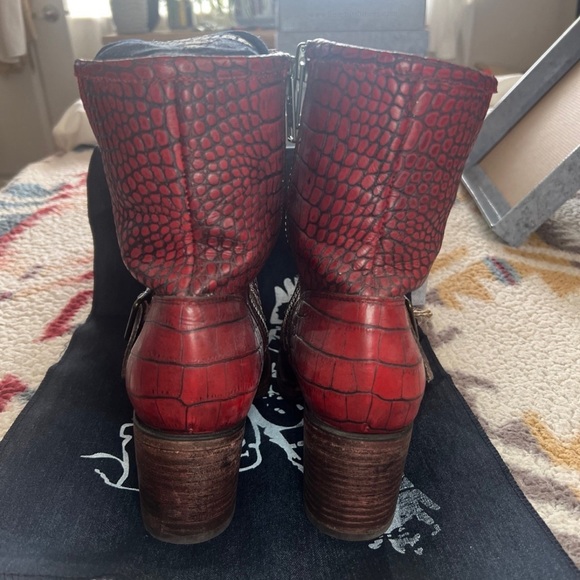 Freebird Boots •Carlito (size 9) Red - Picture 4 of 9
